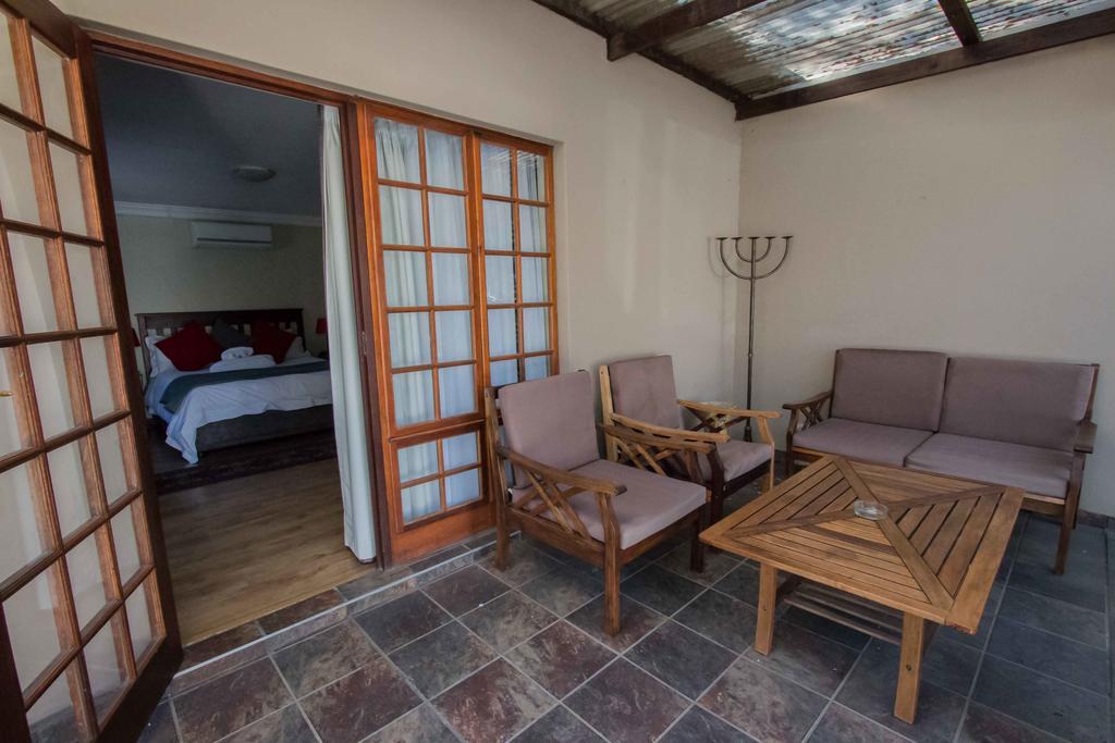 The Nightingale Guesthouse Bloemfontein Exterior foto
